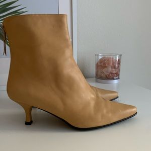 Stuart Weirzman Leather Booties size 8.5